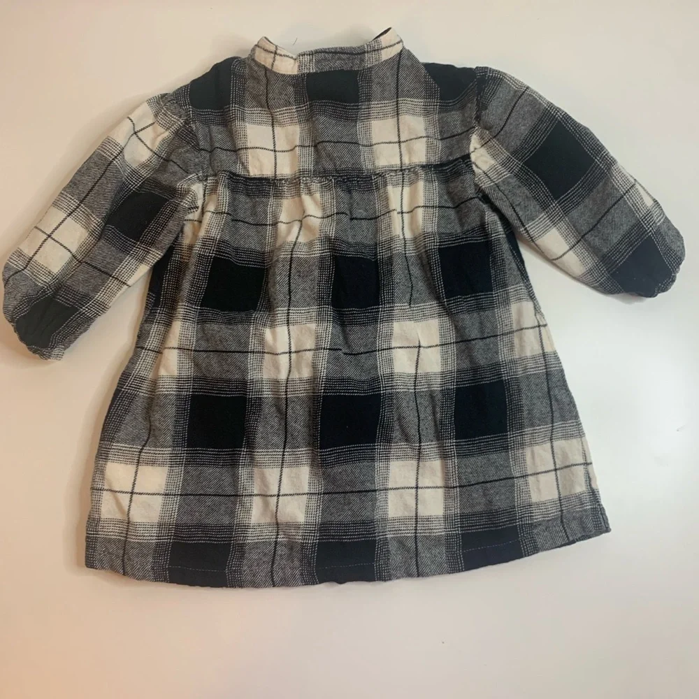Old Navy charming plaid